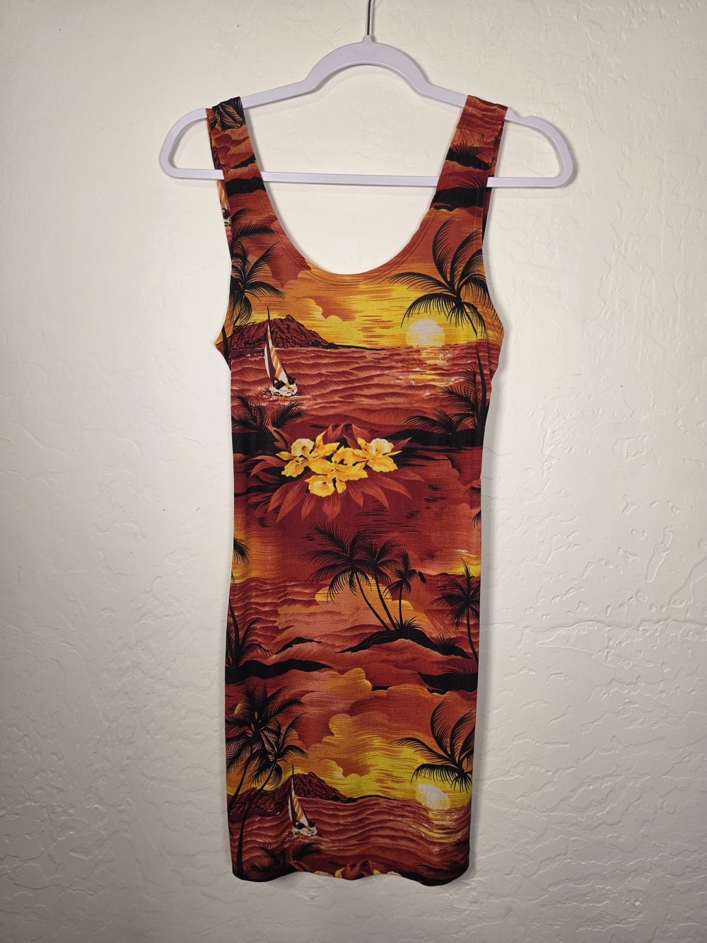 Y2K Sleeveless Tropical Sunset Bodycon Dress - Red & Yellow